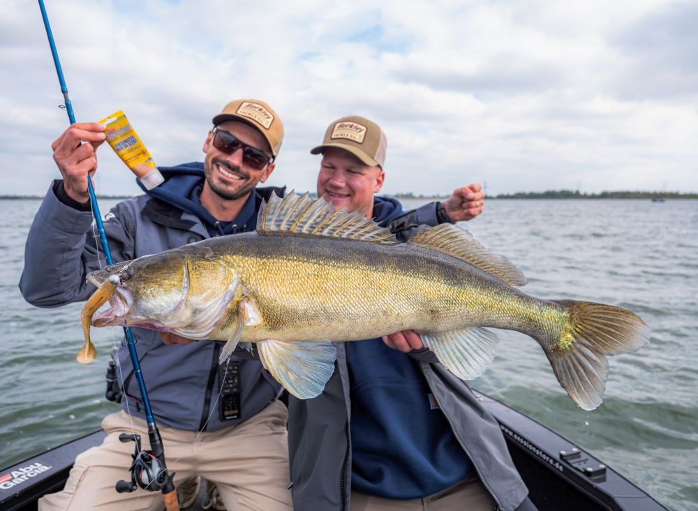 Berkley Gumová Nástraha Powerbait Cullshad Lime Chartreuse (5)